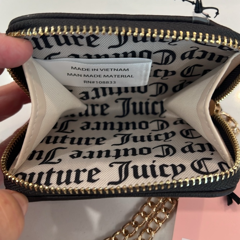 👑Cute. Juicy Couture Wristlet. - Picture 8 of 16
